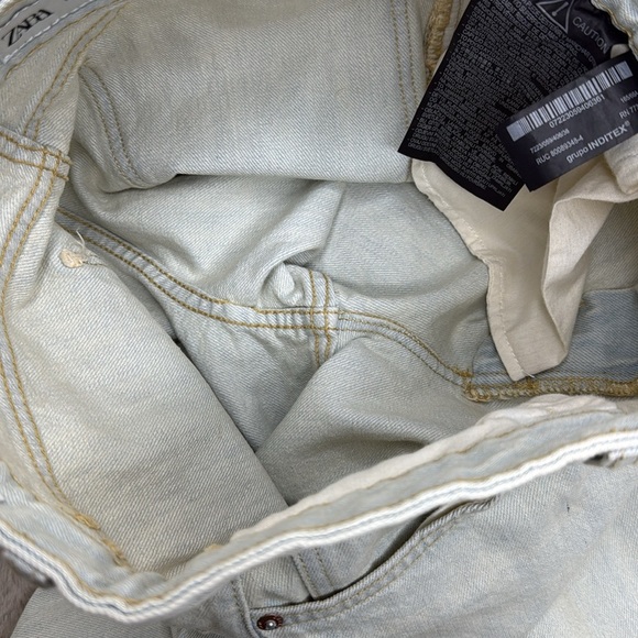 Zara | The High Rise Wide Leg Jean in Bleached Indigo, Size 4, NWT - Picture 8 of 10